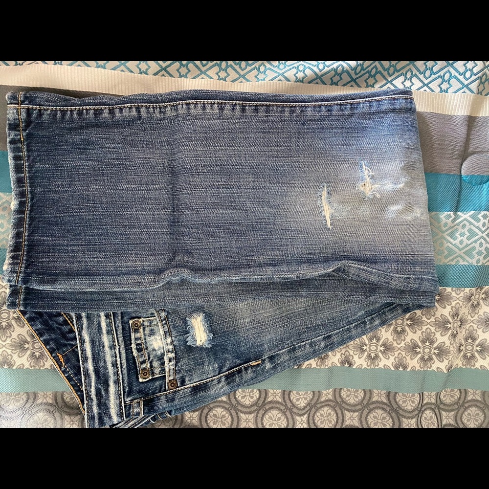 Bke Capris - image 3